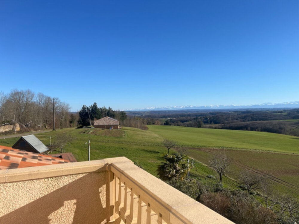 Vente Maison Dpt Gers (32),  vendre SAINTE DODE Maison contemporaine T5 de 140 m habitables + sous-sol sur 3514 m de terrain, avec vue Pyr Sainte dode