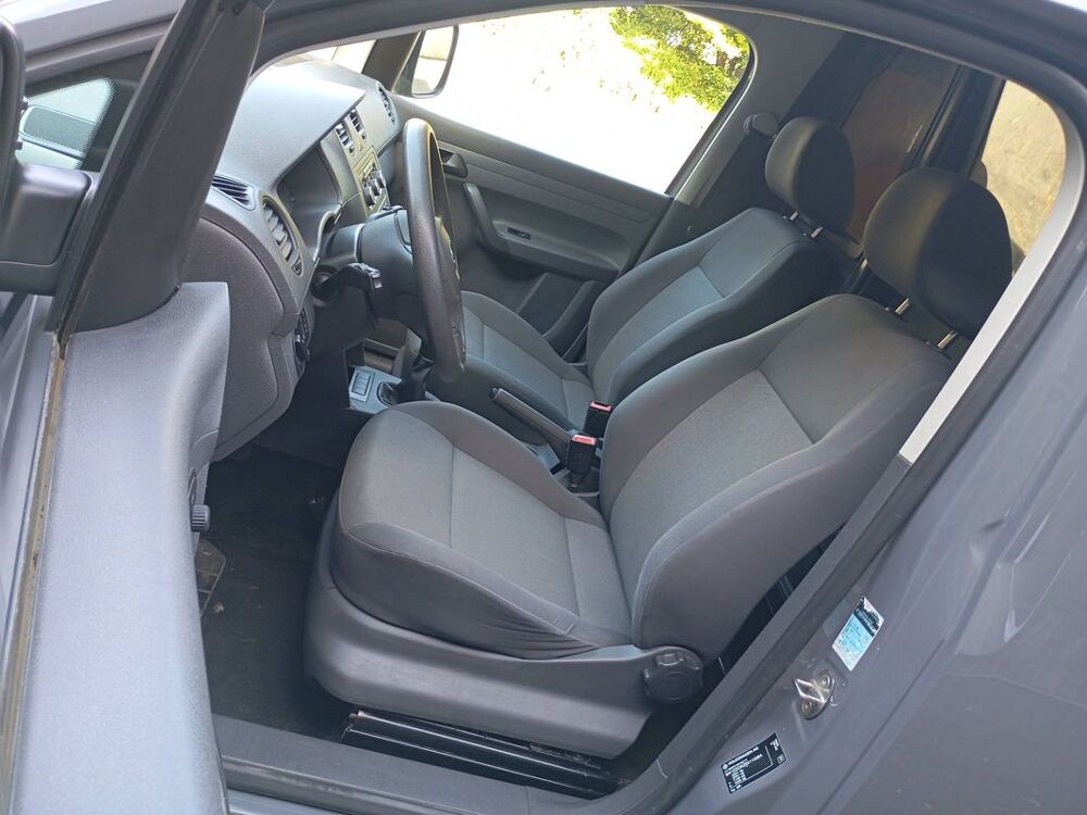 Caddy III 2.0 CR TDI 110 4MOTION Business Line 2014 occasion 14980 Rots