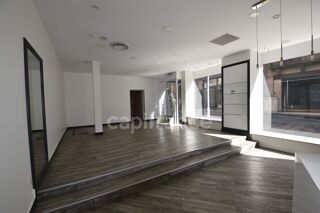  Immeuble à vendre 12 pièces 340 m²