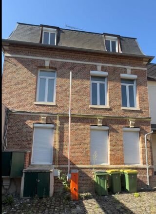  Immeuble � vendre 15 + pi�ces 1200 m�