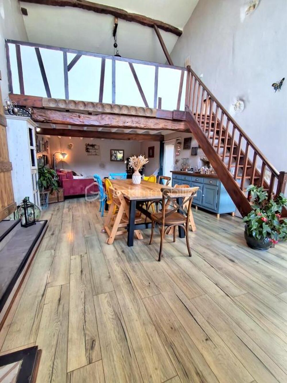 Maison 7 pièces 222m²