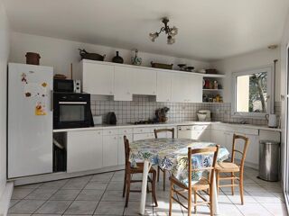  Maison  vendre 9 pices 197 m