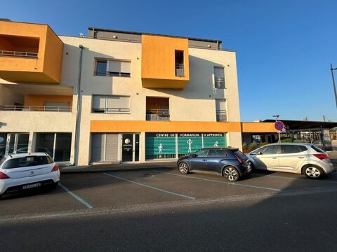 Local d'activit&eacute; - 241m&sup2; - BELLEVILLE-EN-BEAUJOLAIS - Face gare 3212 69220 Belleville en beaujolais