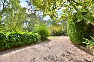  Propri�t�/ch�teau � vendre 15 + pi�ces 545 m�