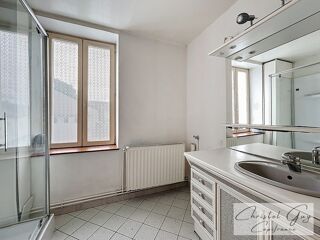  Immeuble � vendre 4 pi�ces 81 m�