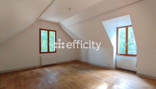  Propriété/château à vendre 8 pièces 176 m²
