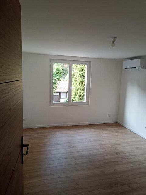  Maison  louer 5 pices 117 m