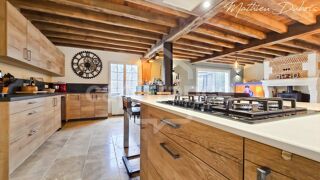  Maison à vendre 8 pièces 254 m²