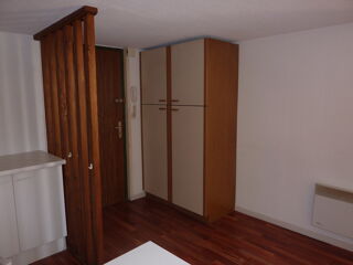  Appartement à louer 1 pièce 26 m²