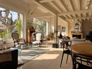  Maison à vendre 6 pièces 195 m²