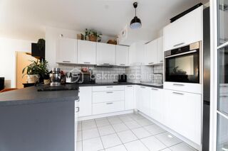  Appartement � vendre 3 pi�ces 65 m�