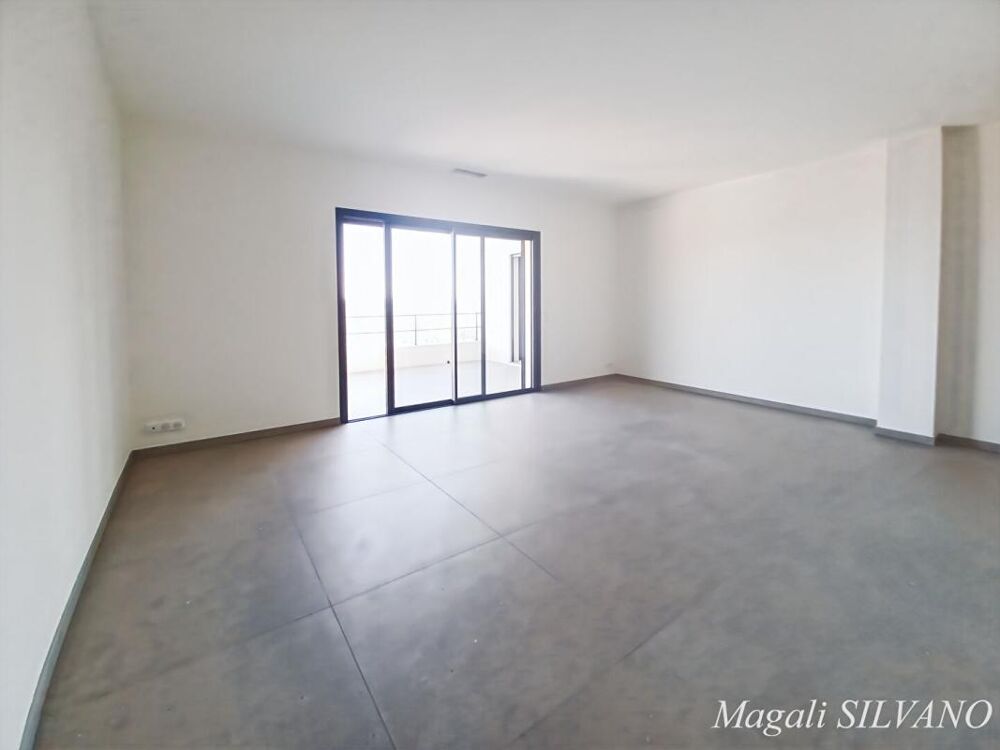 � vendre  Villa Sp�rac�des (06530)