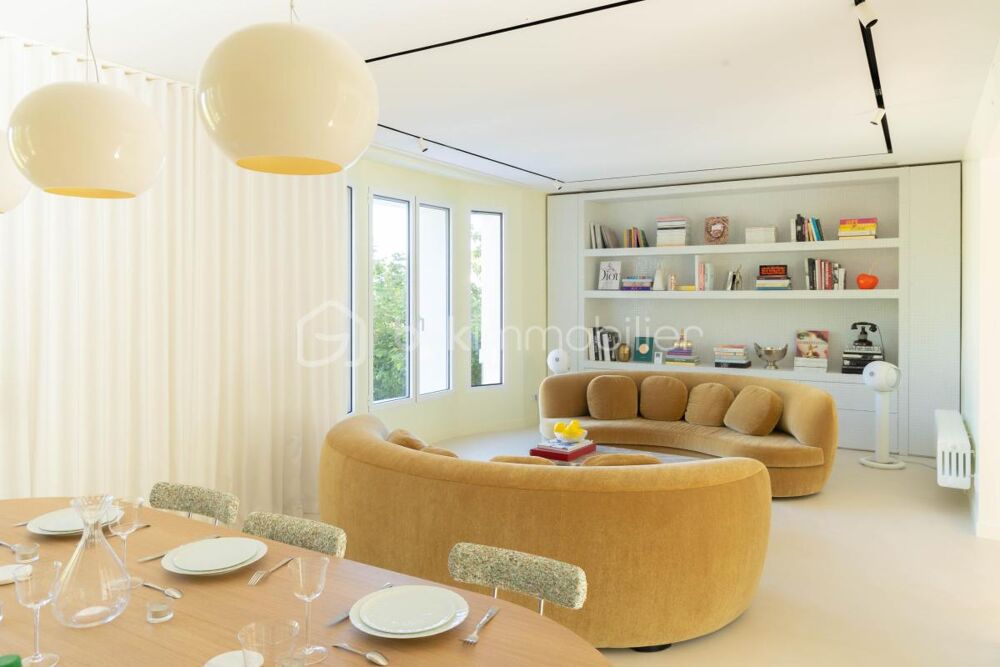 Vente Maison Le Pecq - Maison d'architecte rénovée en 2024 - 201 m² - Terrain arboré de 1 265 m² - Studio Indépendant Le pecq