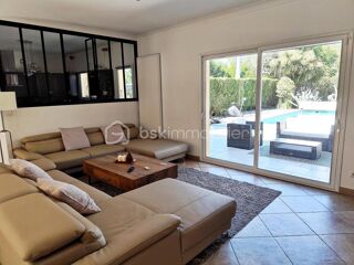  Maison � vendre 6 pi�ces 165 m�