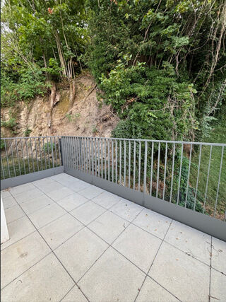  Appartement à louer 1 pièce 36 m²