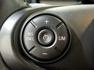 Cooper F55 LCI Hatch 5 Portes 136 ch BVA7 Edition Greenwich 2020 occasion 31100 Toulouse
