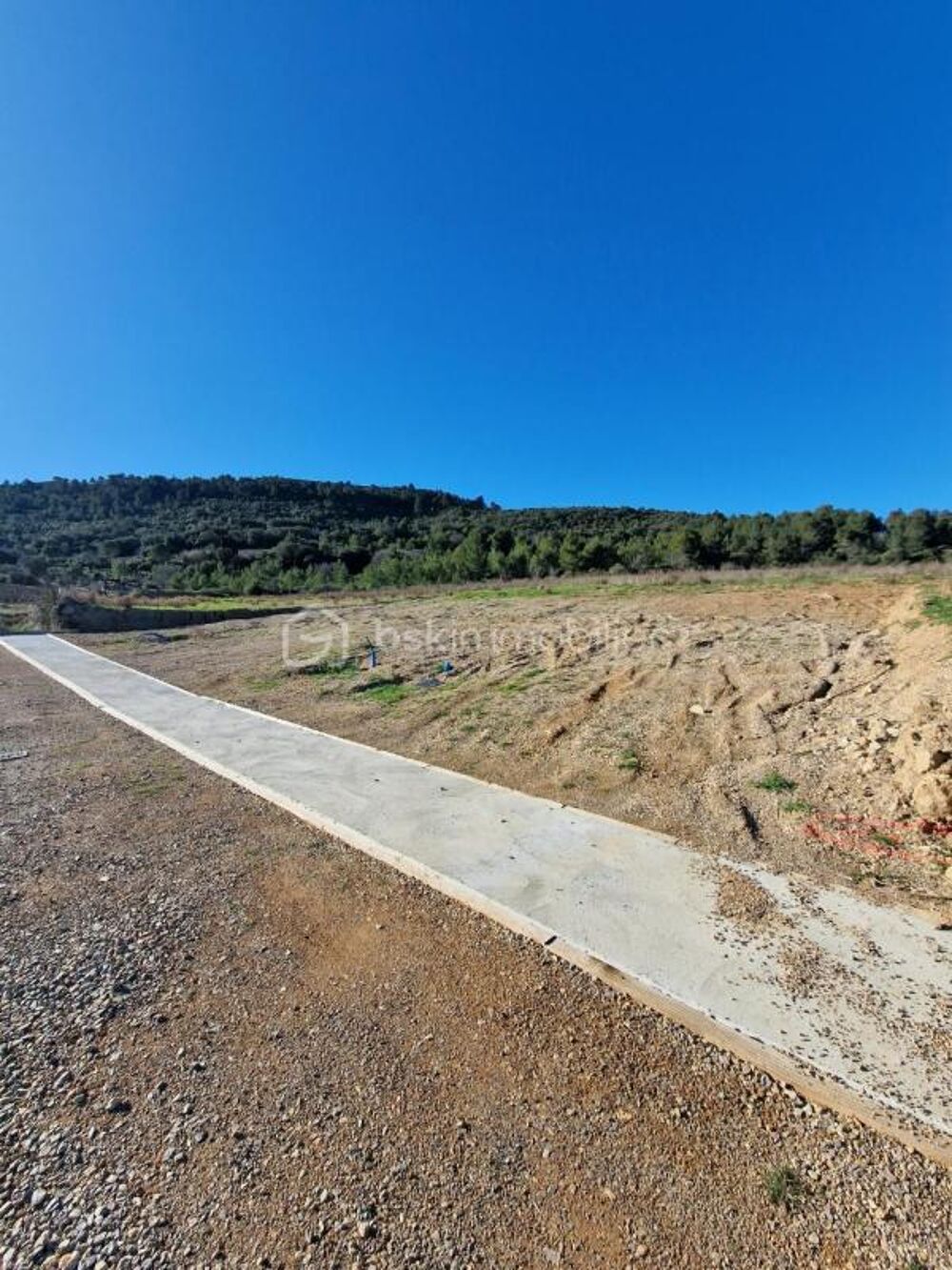 Vente Terrain TERRAIN CONSTRUCTIBLE VIABILISÉ DE 3160 M² Embres et castelmaure