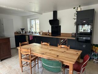  Propriété/château à vendre 7 pièces 240 m²