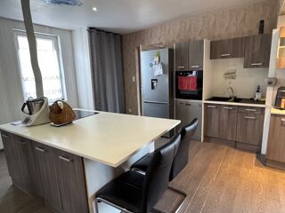  Maison à vendre 12 pièces 227 m²