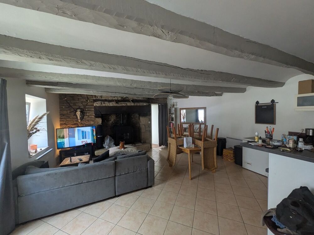 LOCMALO JOLIE MAISON DE 100m² ENVIRON 4 PIECES AVEC VIE DE PLAIN PEID SANS JARDIN