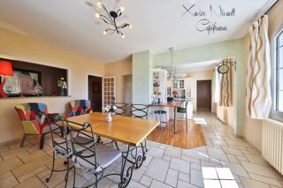  Maison à vendre 10 pièces 305 m²
