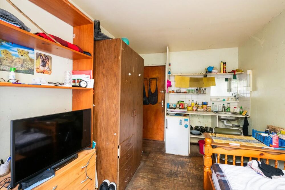 Chambre lumineuse de 9 m² à Marseille