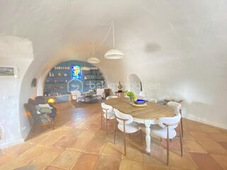  Maison � vendre 6 pi�ces 220 m�