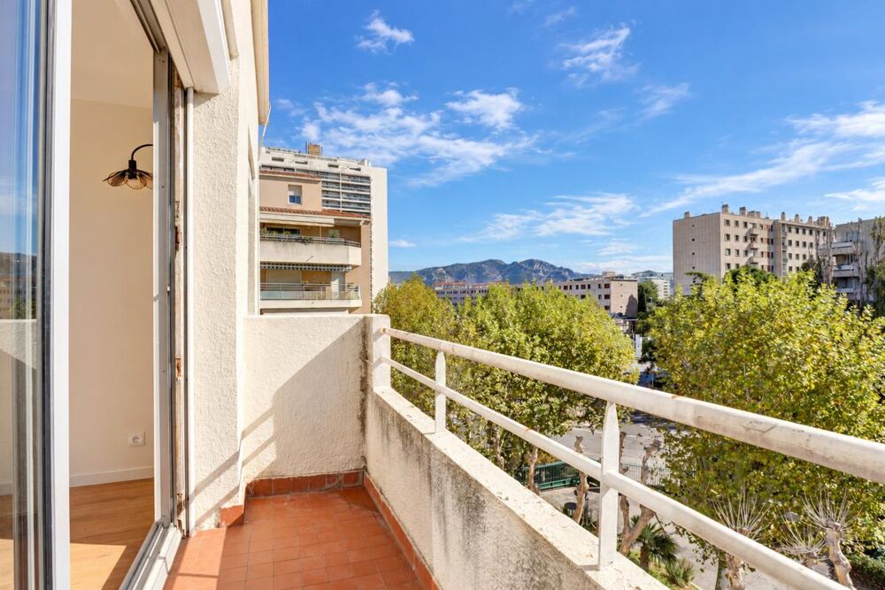 Vente Appartement Agréable T3  ensoleillé à Saint Giniez Marseille 8