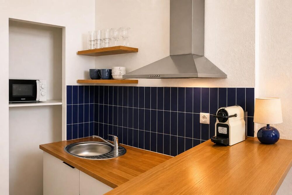 Vente Appartement AVIGNON LUMINEUX T2 INTRA MUROS - 30,53 m² Avignon