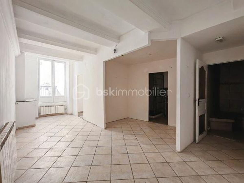 Vente Immeuble *** NIMES CENTRE-VILLE · ÎLOT LITTRÉ - Ensemble immobilier de 149 m² sur deux niveaux *** Nimes