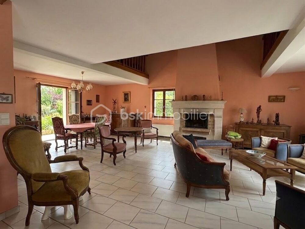 Vente Maison MAISON A COLOMBAGES DE 173M2 AVEC ILE PRIVÉE Aulnay sur iton