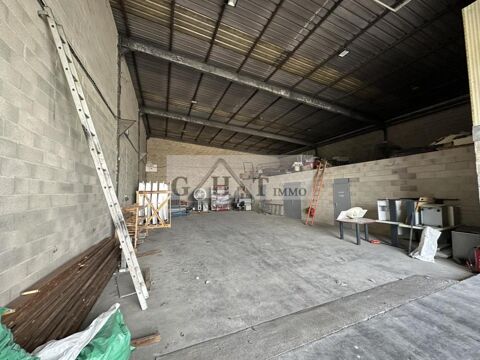   ENTREPOT 200M² A LOUER SAINT GERMAIN LES ARPAJON 