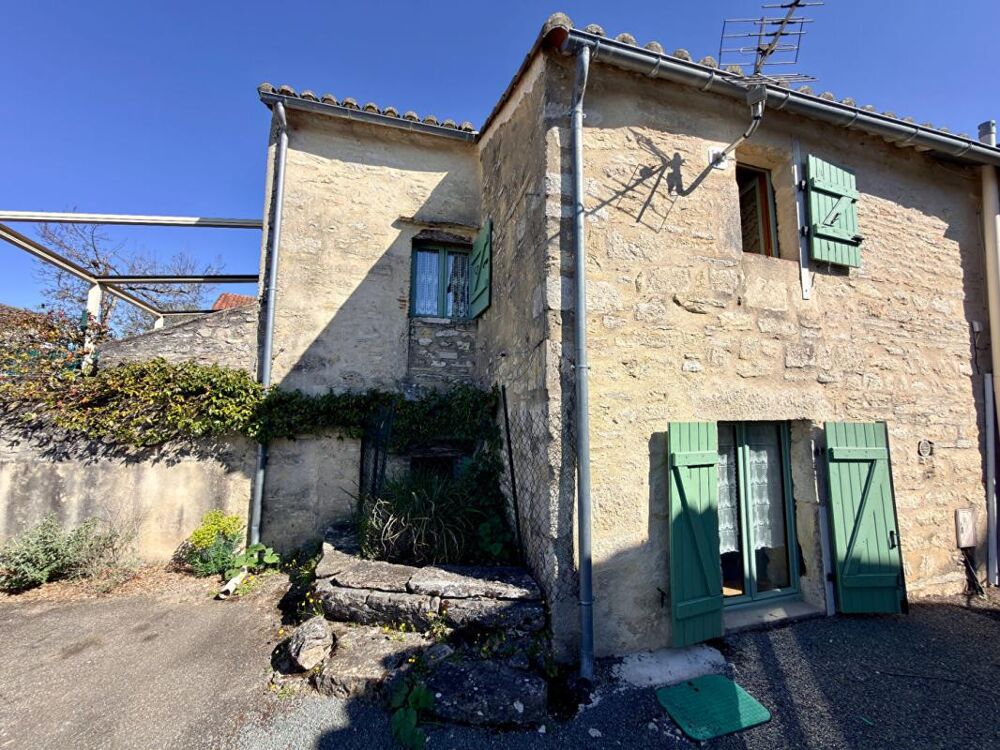 Maison en pierre T3 avec terrasse
