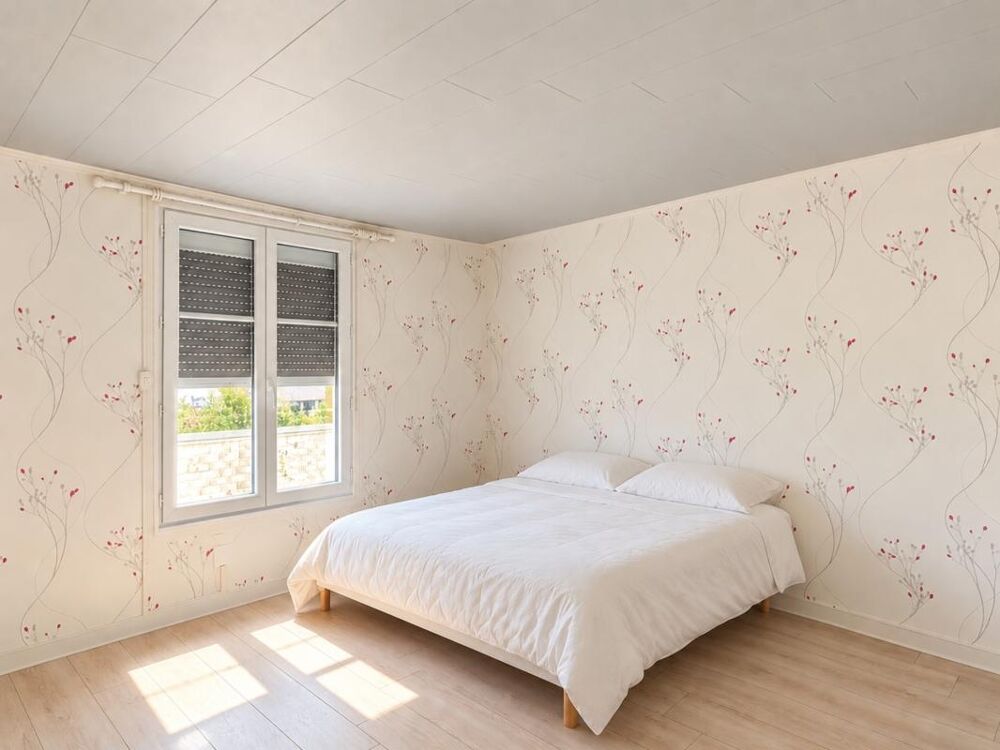 MAISON AVEC JARDIN ET DÉPENDANCES PROCHE DU LAC