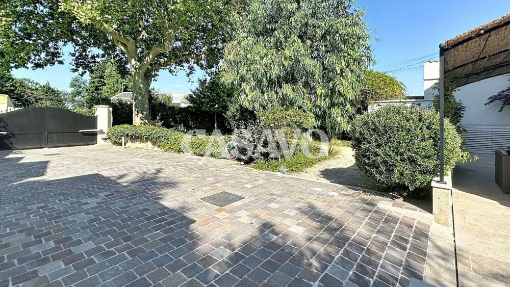 Vente Maison 5 pièces de 162m² - 13200 Arles