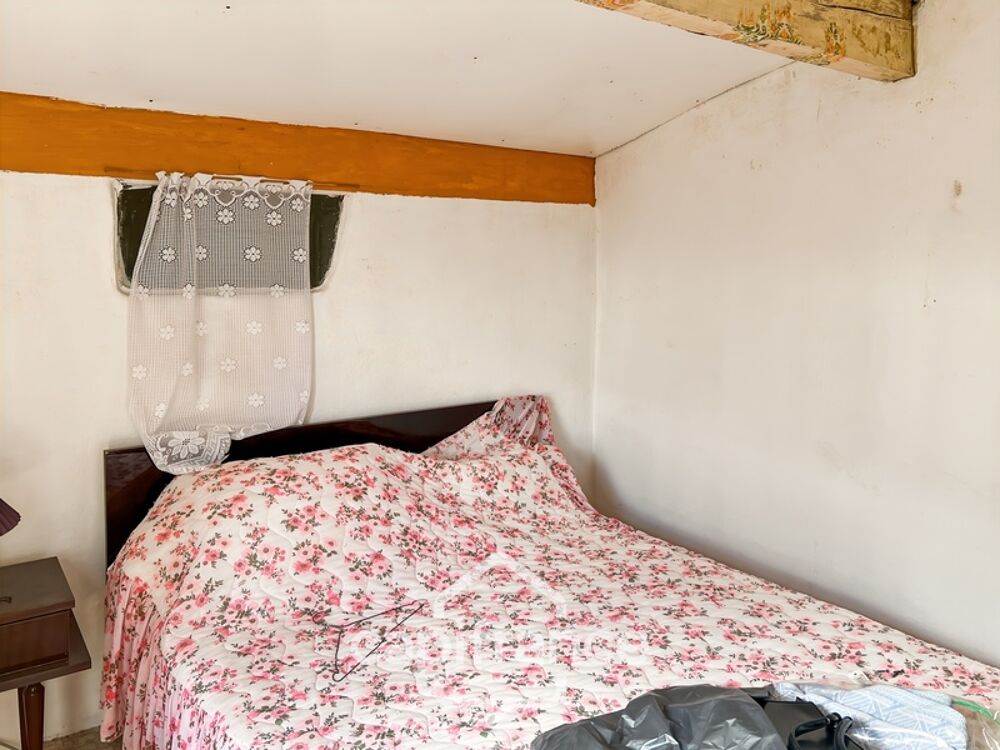 Vente Maison Maison en pierre à fort potentiel – Idéale projet locatif ou multi-logements Saint romain le noble