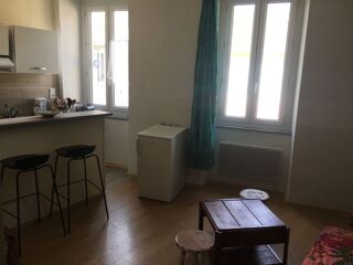  Appartement à louer 1 pièce 32 m²