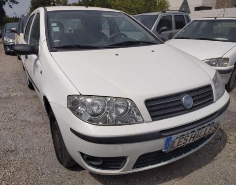 Fiat Punto 1,2 8V CULT II 2006 occasion Éguilles 13510