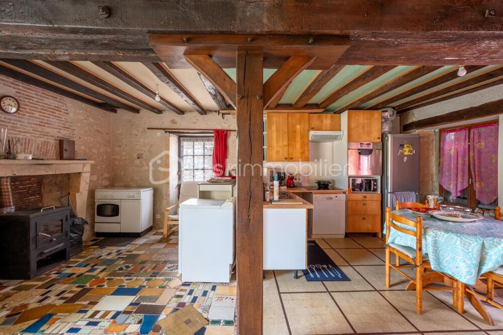 Maison ancienne de caractère  128M2 - Quartier des Templiers  Valençay