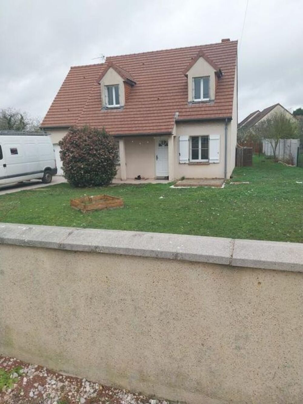 Location Maison Maison de 95m2 à louer sur Bonneval Bonneval