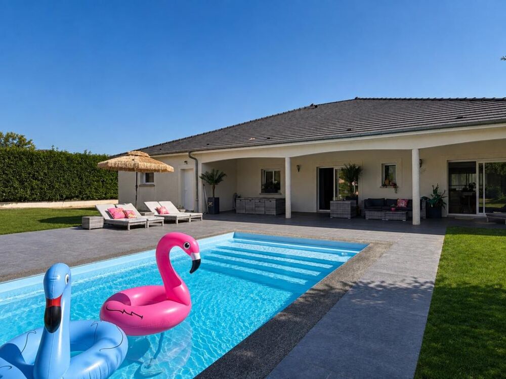 VILLA SUR PARC ARBORÉ AVEC PISCINE