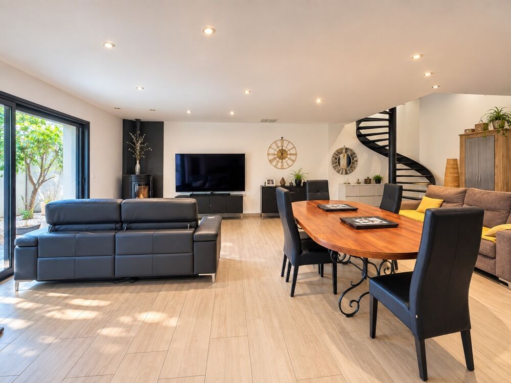 à vendre  Maison Saint-Cyprien (66750)