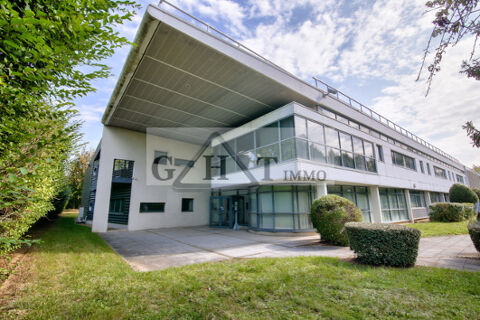 Entrepot à la location de 3 384 m² 32430 93290 Tremblay en france