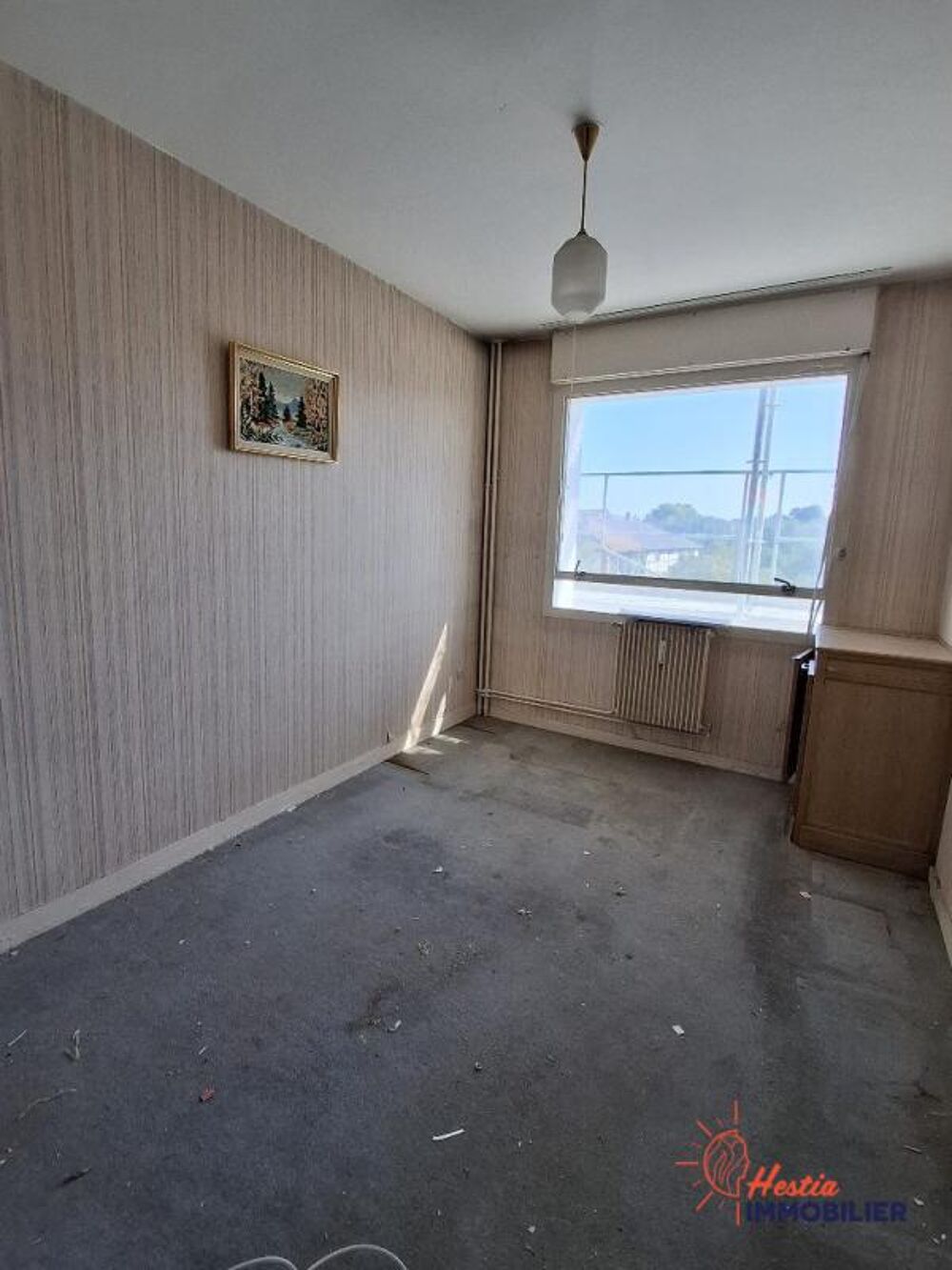 Spacieux appartement - balcon et garage