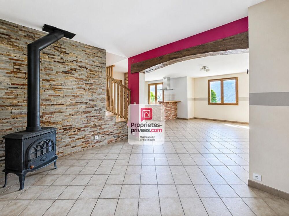 Vente Maison Maison Ugine 8 pièces 195 m2 Ugine