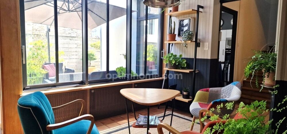 A vendre-Bretagne-Finistère Sud-Douarnenez centre- Maison-terrasse- 9 pièces