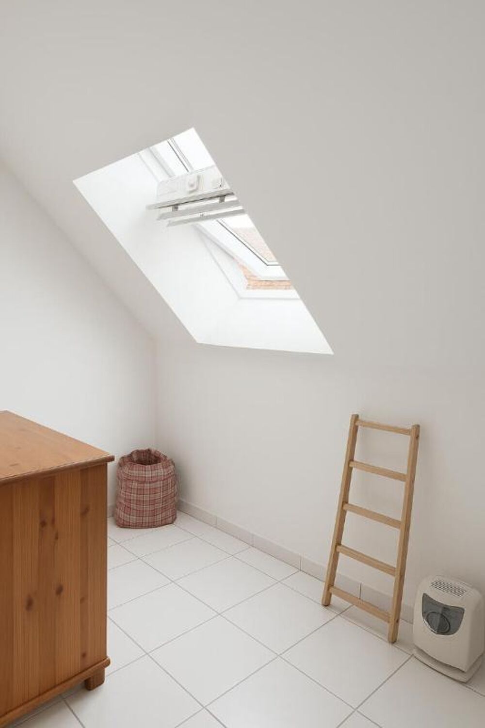 Vente Appartement Stockage / Débarras - 8,9 m² au sol - Paris 11 Paris 11