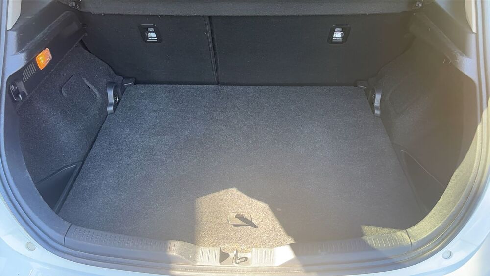 Auris 1.4 D-4D 90 Business 2015 occasion 35420 Louvigne Du Desert