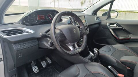 208 1.2 Puretech 110 GT-Line - Entretien constructeur 2018 occasion 26200 Montelimar