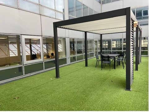 Dans un immeuble de bon standing, à vendre 1168.5 m² de bureaux en duplex avec terrasse 7448868 92130 Issy les moulineaux